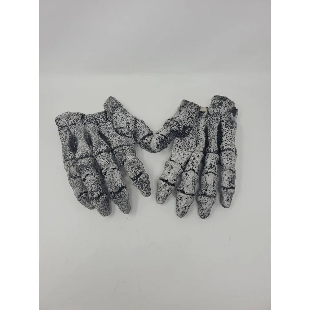 2002 The Paper Magic Group Monster Skeleton Black & White Halloween Hands Gloves